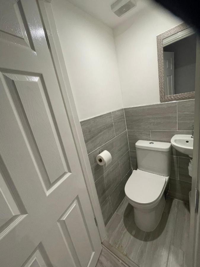 Vale Nky Apartment Rooms Londra Exterior foto
